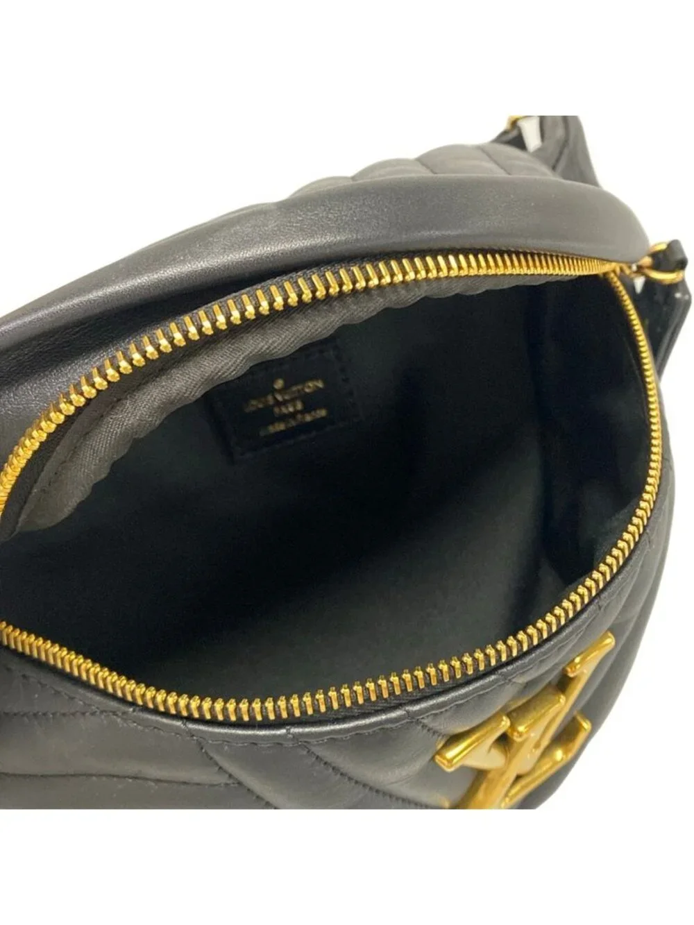 Louis Vuitton Waist Pouch New Wave Bum Bag Noir Leather
